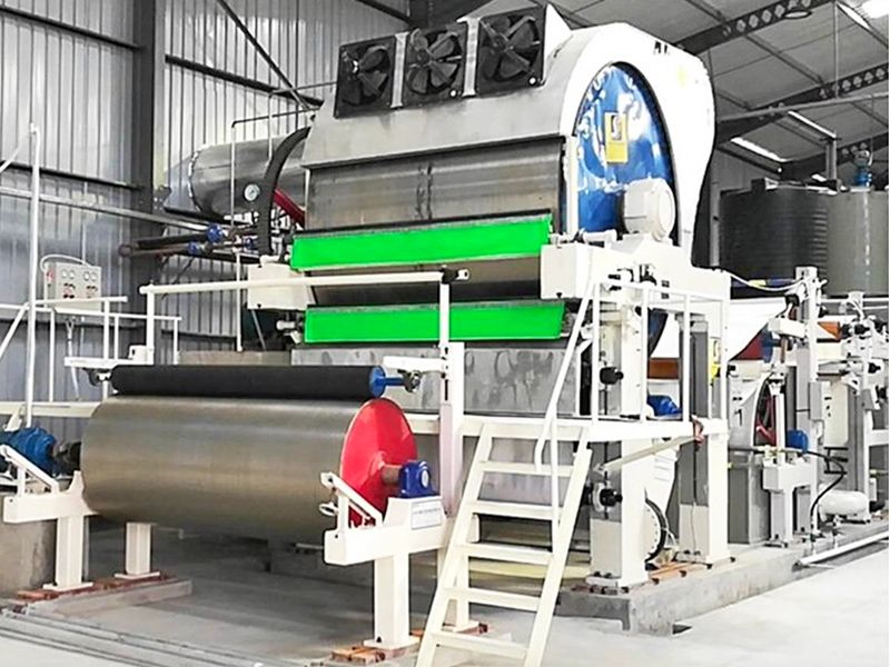 衛(wèi)生造紙機(jī)